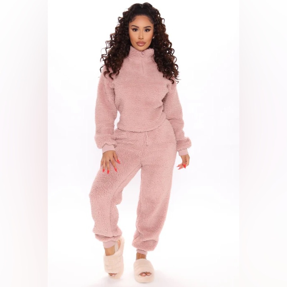 Cuddle Time Cozy Pant Set